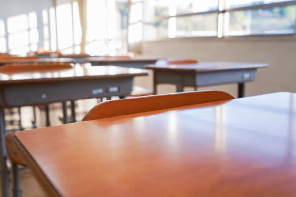 31歳 女性 会社員 予備校教師の事例